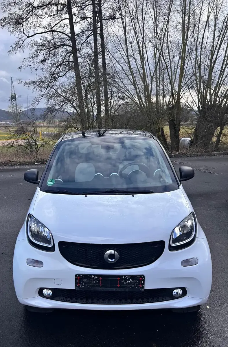 Gebraucht Smart ForTwo Coupé Passion 71 PS (52 kW) 2018 Weiß Coupé
