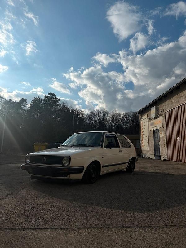 Gebraucht VW Golf II 74 PS (54 kW) 1987 Weiß Kleinwagen