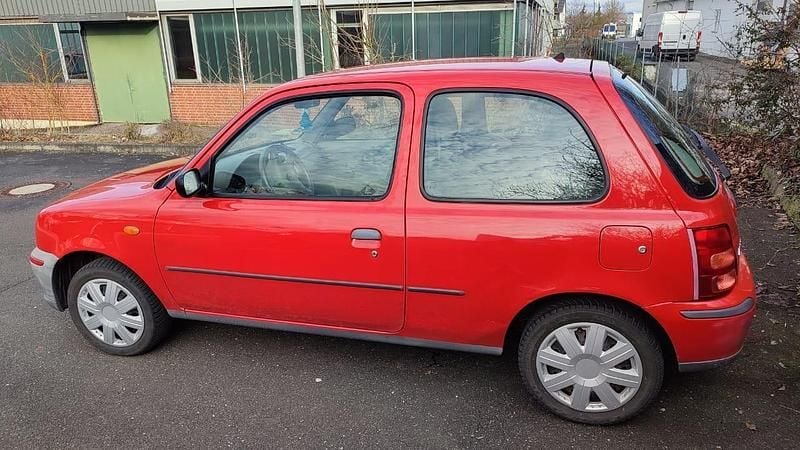 Gebraucht Nissan Micra 60 PS (44 kW) 2000 Rot Kleinwagen