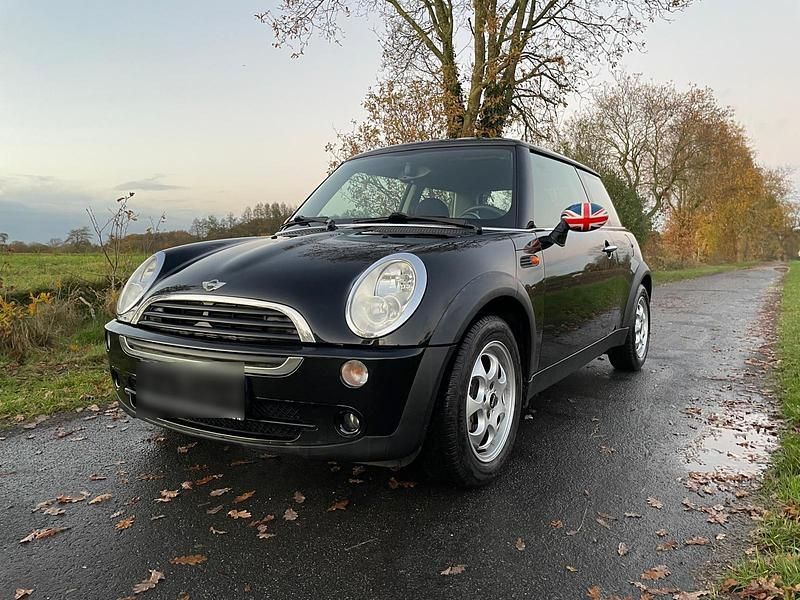 Second-hand Mini ONE 90 CP (66 kW) 2004 Negru Hatchback