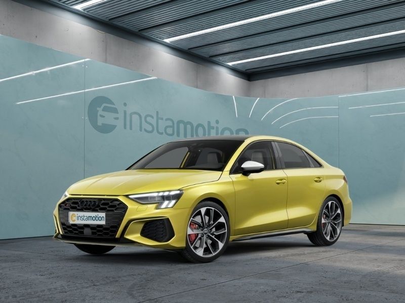 Gelb Gebraucht 2024 Audi S3 Sport Limousine | 47.920 € (Teuer) - Bild 1/4