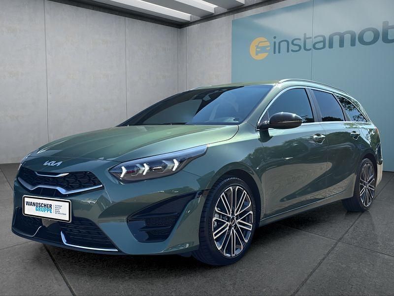Grün Neu 2025 Kia Ceed GT GT-Line Kombi | 32.499 € (Etwas zu teuer) - Bild 1/1