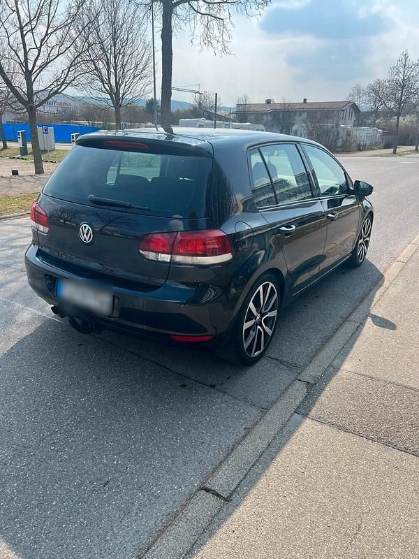 Gebraucht VW Golf VI 110 PS (80 kW) 2009 Schwarz Kleinwagen