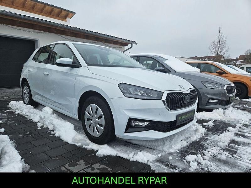 Gebraucht Skoda Fabia 95 PS (69 kW) 2024 Weiß Kleinwagen