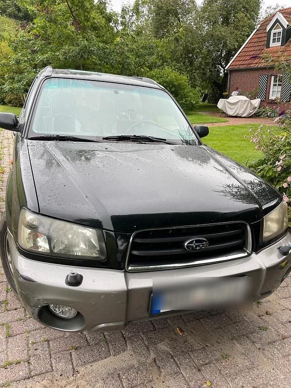 Grün Gebraucht 2002 Subaru Forester SUV | 900 € (Guter Preis) - Bild 1/4