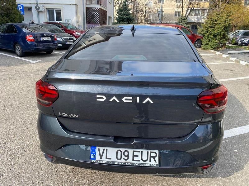 Gebraucht Dacia Logan Prestige 101 PS (74 kW) 2023 Grau Limousine