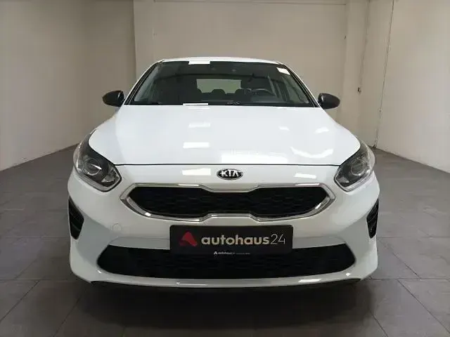 Gebraucht Kia Ceed Edition 7 120 PS (88 kW) 2020 Weiß Kleinwagen