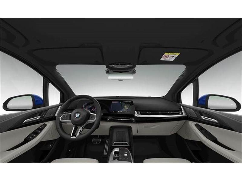 Neu BMW 218 Active Tourer Luxury Line 136 PS (100 kW) 2026 Portimao blau metallic Van / Kleinbus