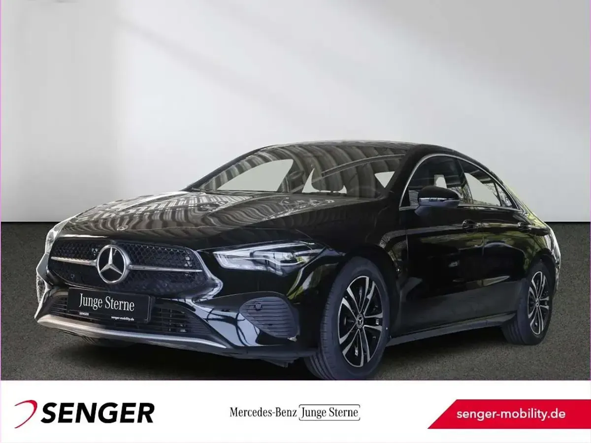 Gebraucht Mercedes CLA200 163 PS (119 kW) 2025 Coupé