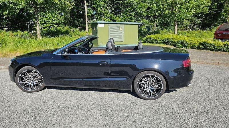 Schwarz Gebraucht 2011 Audi A5 Cabriolet Sport Cabrio | 8.800 € (Superpreis) - Bild 1/4