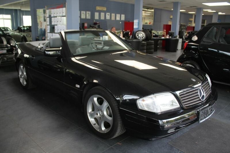 Obsidianschwarz metallic Gebraucht 1999 Mercedes SL280 Cabrio | 19.980 € (Superpreis) - Bild 1/4