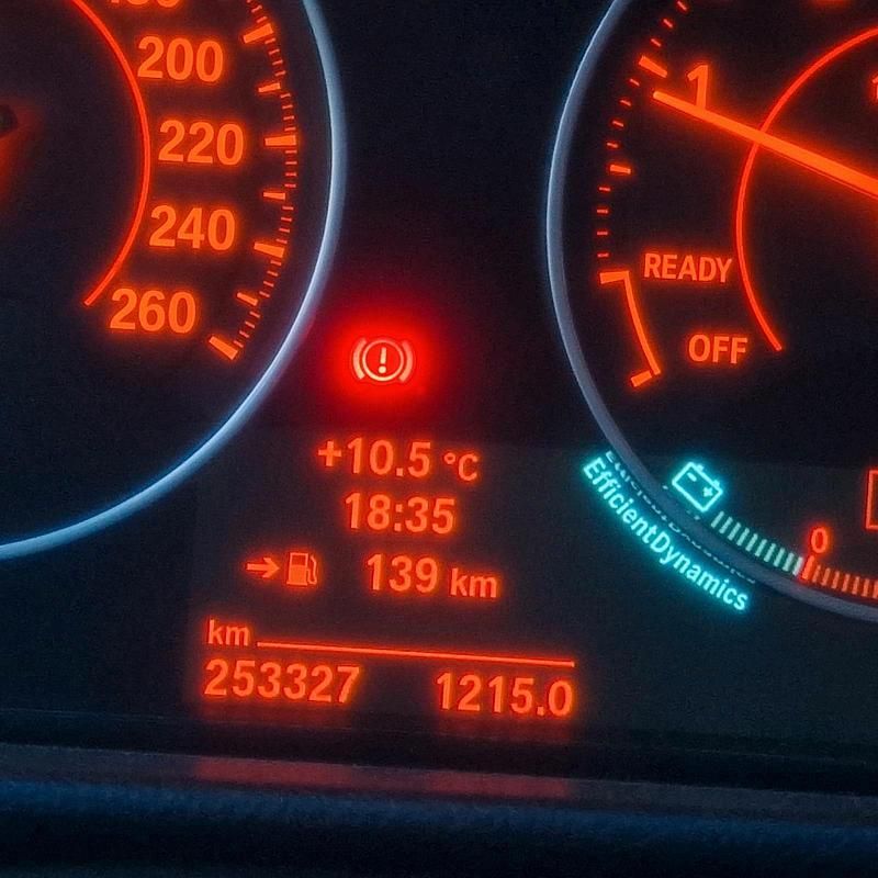 Gebraucht BMW 318 143 PS (105 kW) 2014 Limousine