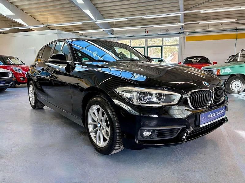 Gebraucht BMW 118 Advantage 136 PS (100 kW) 2018 Schwarz Kleinwagen