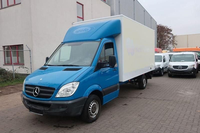 Gebraucht Mercedes Sprinter 129 PS (94 kW) 2013 Blau Van
