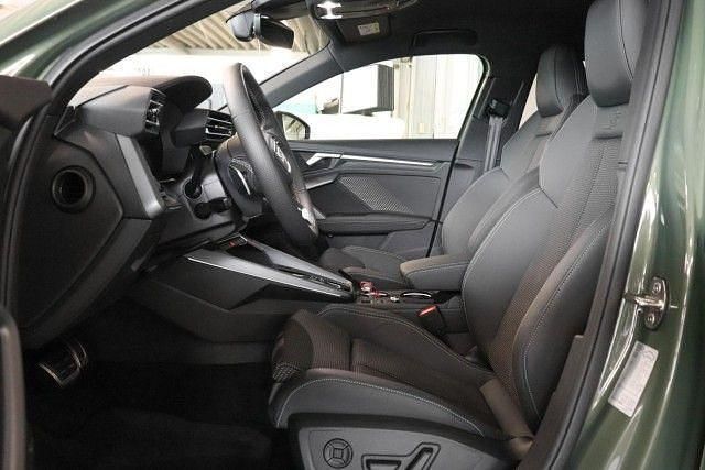 Gebraucht Audi A3 S-Line 150 PS (110 kW) 2025 Grün Limousine