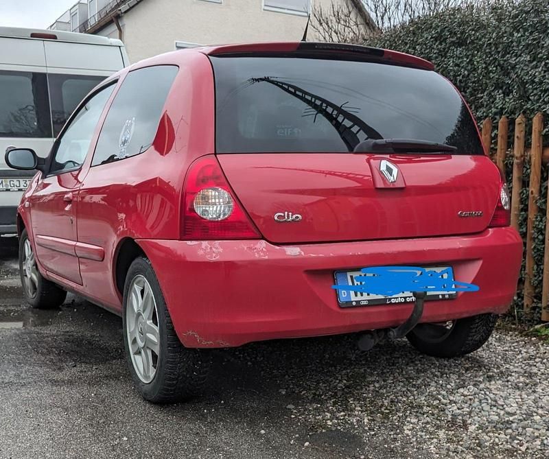 Rot Gebraucht 2008 Renault Clio II Kleinwagen | 950 € (Superpreis) - Bild 1/4