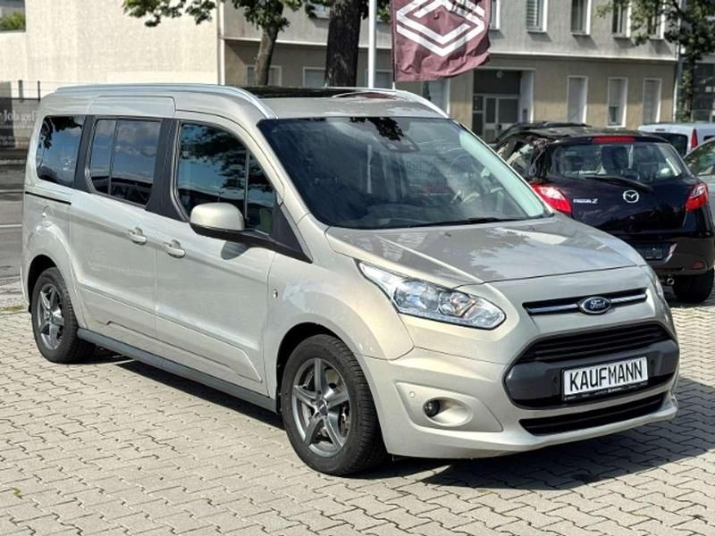 Titangrau metallic Gebraucht 2016 Ford Tourneo Titanium Van / Kleinbus | 17.890 € (Fairer Preis) - Bild 1/4