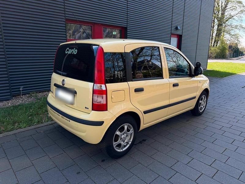 Occasion Fiat Panda 69 ch (50 kW) 2012 Jaune Citadine