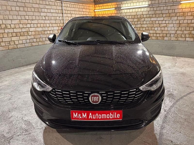 Gebraucht Fiat Tipo Pop 95 PS (69 kW) 2016 Schwarz Limousine