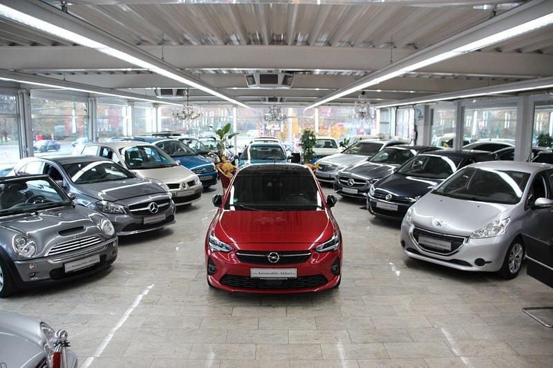 Rot Gebraucht 2019 Opel Corsa GS Line Limousine | 10.990 € (Guter Preis) - Bild 1/4