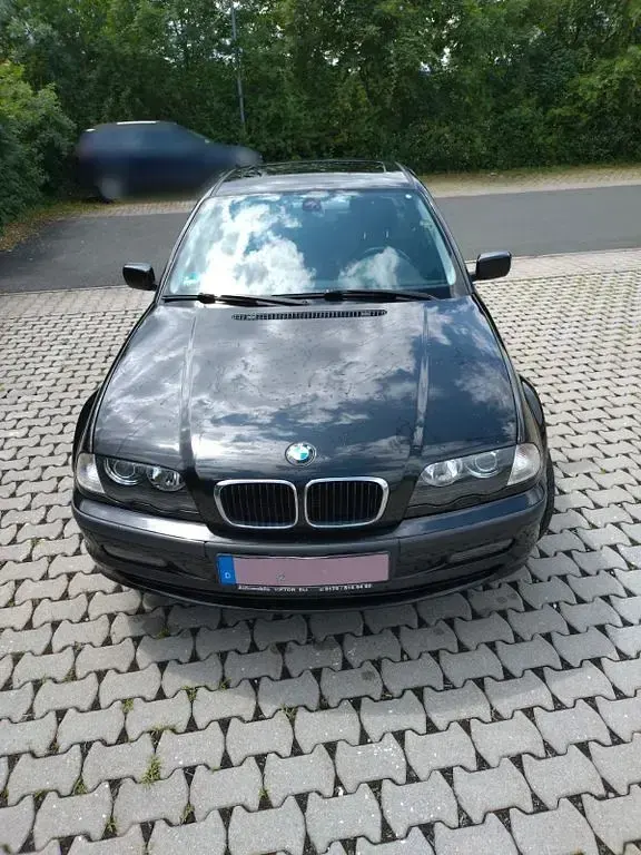 Occasion BMW 318 118 ch (86 kW) 2001 Noir Berline