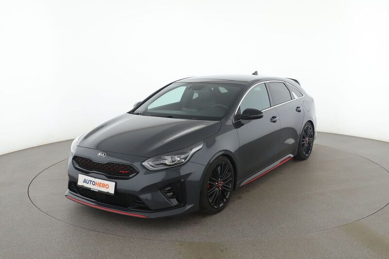 Grau Gebraucht 2021 Kia ProCeed Kleinwagen | 25.590 € (Fairer Preis) - Bild 1/4