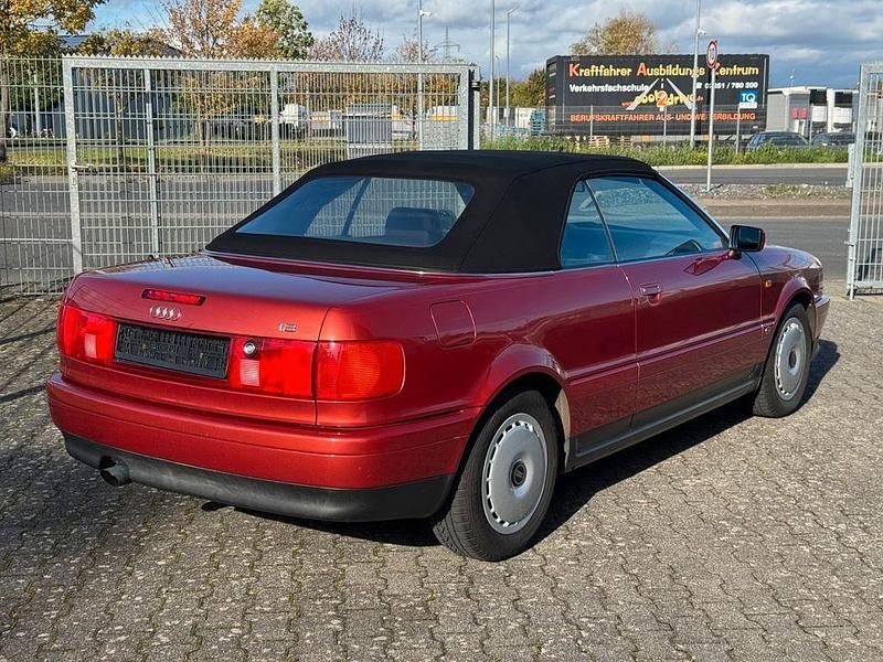 Gebraucht Audi Cabriolet Sport 125 PS (91 kW) 1997 Rot Cabrio