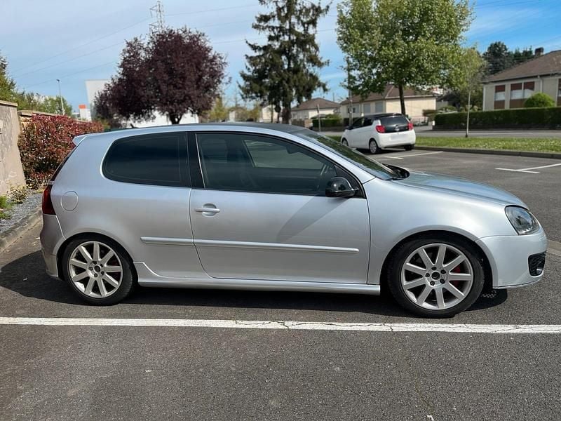 Gebraucht VW Golf Edition 230 PS (169 kW) 2010 Coupé