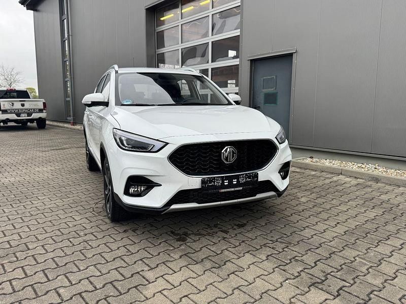 Gebraucht MG ZS Luxury 111 PS (81 kW) 2024 Weiß SUV