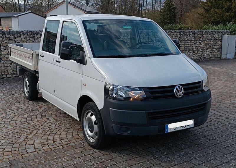 Grau Gebraucht 2012 VW T5 Van | 17.000 € (Teuer) - Bild 1/4