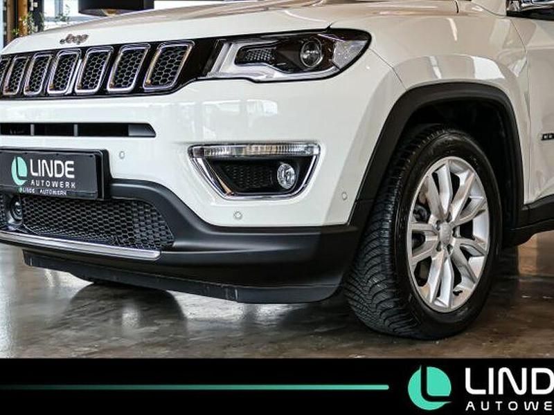 Usado Jeep Compass Limited 150 HP (110 kW) 2020 Branco SUV