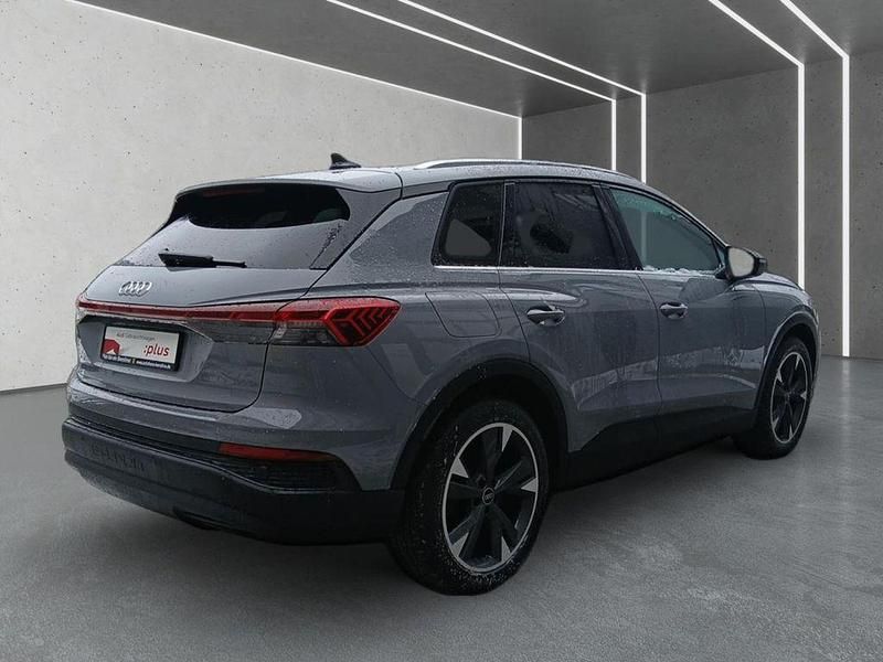 Gebraucht Audi Q4 e-tron Ambiente 210 kW (286 PS) 2025 Kieselgrau SUV