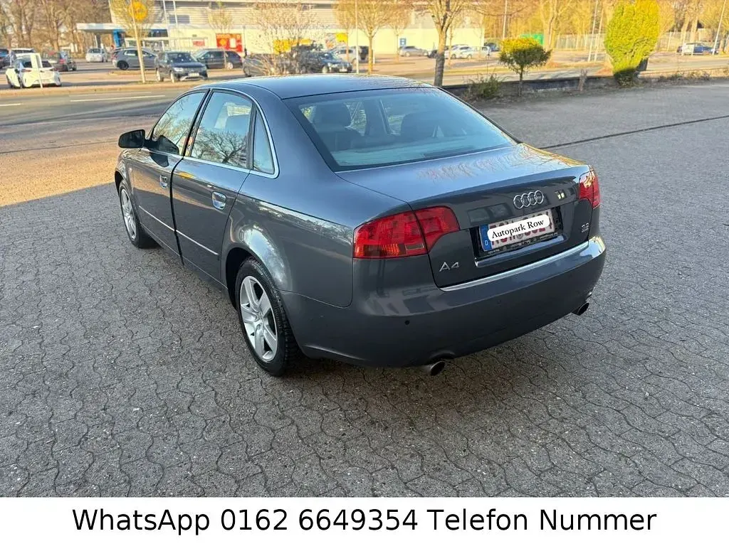 Second-hand Audi A4 Business 256 CP (188 kW) 2006 Gri Berlinǎ
