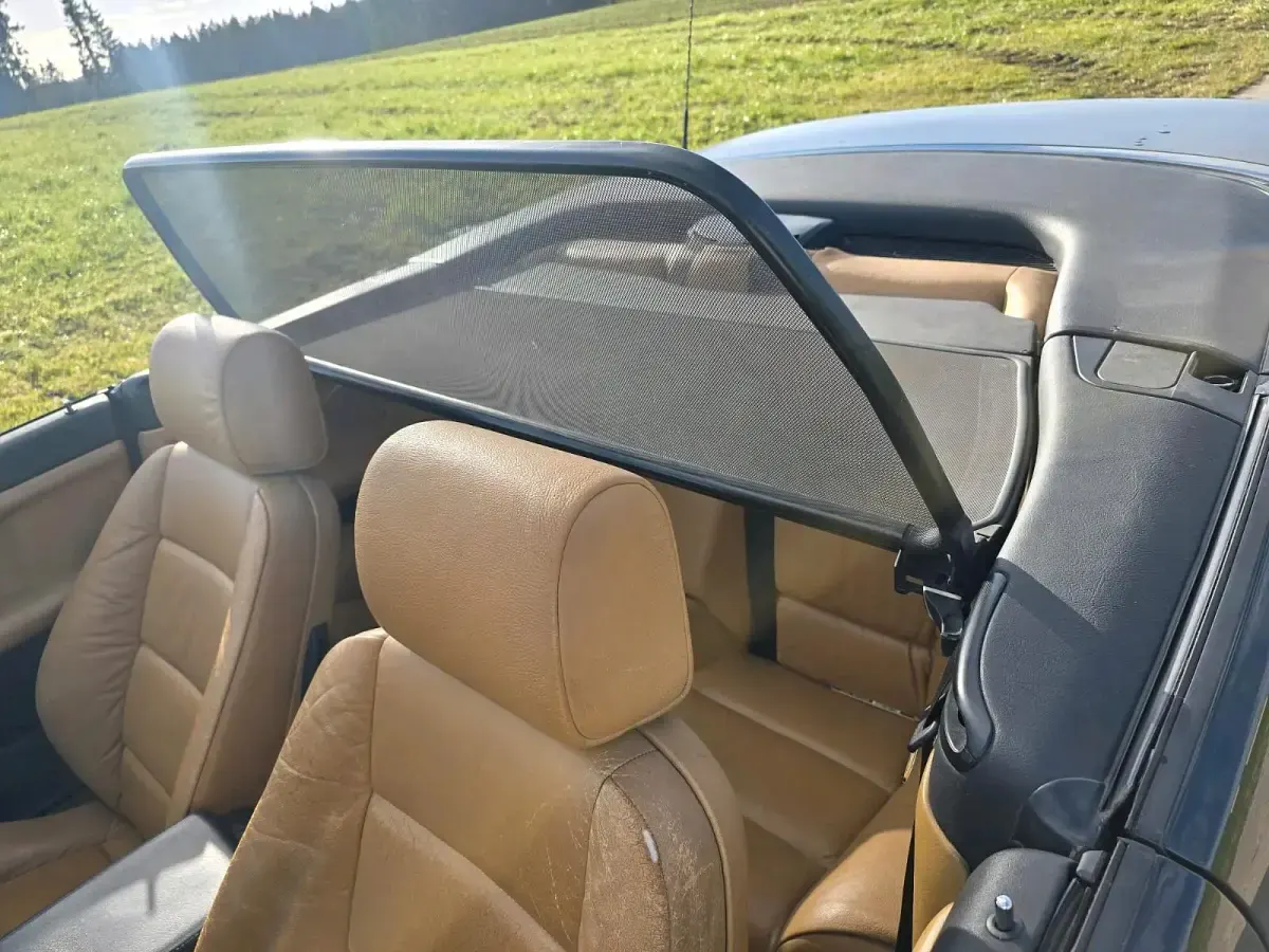 Gebraucht BMW 320 Cabriolet 150 PS (110 kW) 1997 Schwarz Cabrio