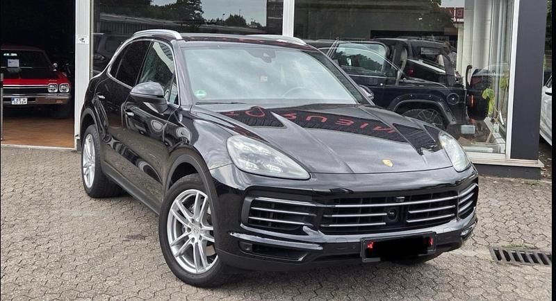 Schwarz Gebraucht 2018 Porsche Cayenne SUV | 45.250 € (Fairer Preis) - Bild 1/4