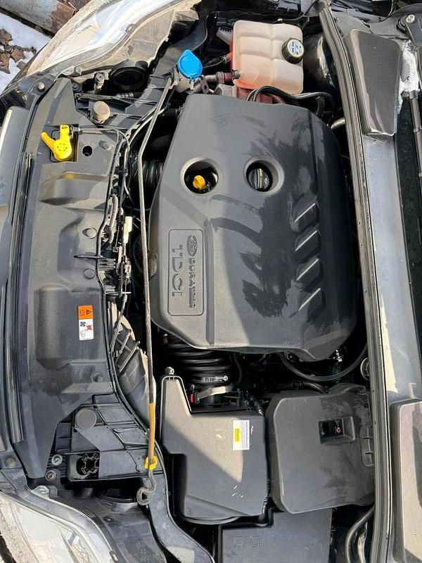 Gebraucht Ford Focus 116 PS (85 kW) 2011 Schwarz Kombi