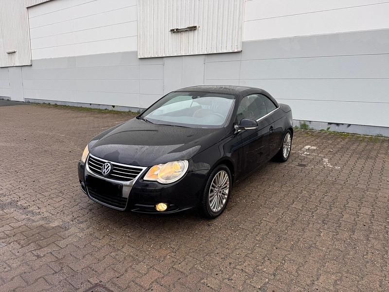 Schwarz Gebraucht 2007 VW Eos Cabrio | 2.950 € (Guter Preis) - Bild 1/4