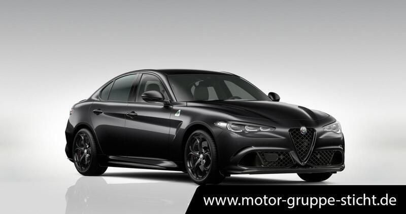 Othercolor Gebraucht 2022 Alfa Romeo Giulia Quadrifoglio Limousine | 82.890 € (Etwas zu teuer) - Bild 1/4