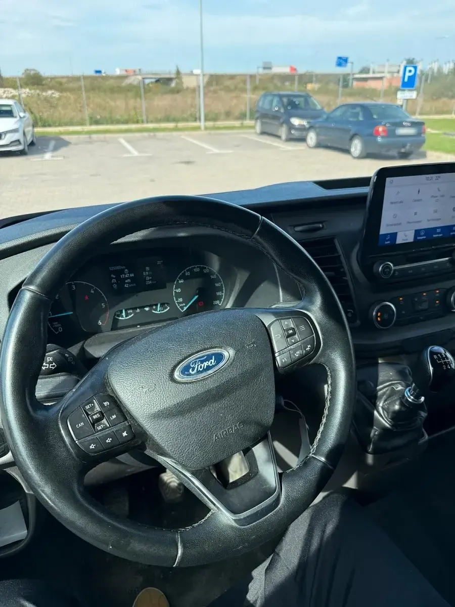 Gebraucht Ford Transit 170 PS (125 kW) 2020 Weiß Van / Kleinbus