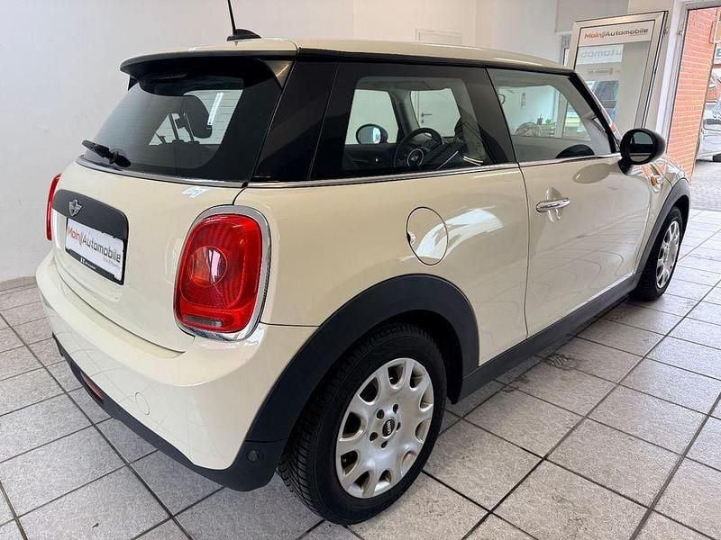 Gebraucht Mini One D 95 PS (69 kW) 2018 Weiß Kleinwagen