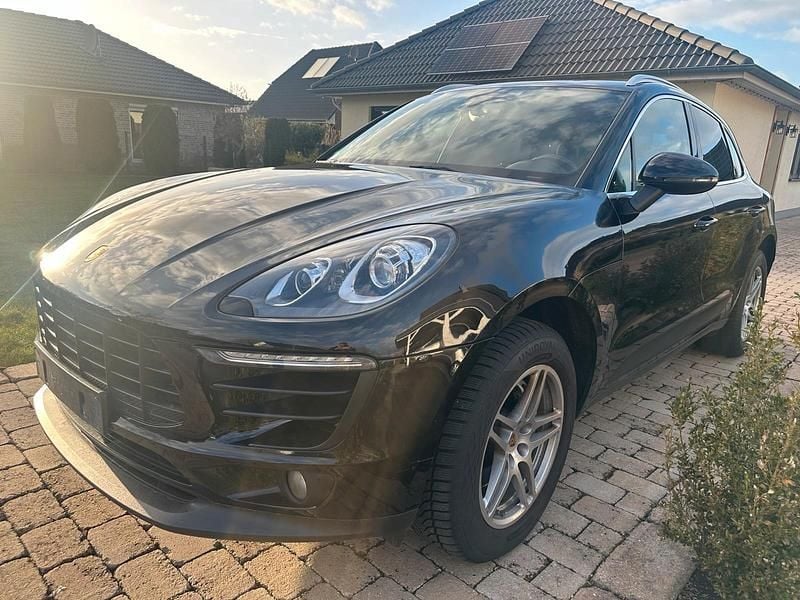 Gebraucht Porsche Macan S 258 PS (189 kW) 2016 Schwarz SUV