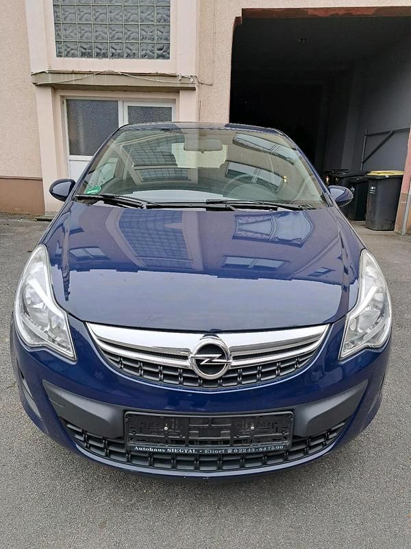 Gebraucht Opel Corsa 70 PS (51 kW) 2011 Blau Kleinwagen