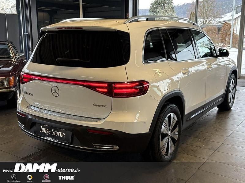 Gebraucht Mercedes EQB300 Progressive 167 kW (228 PS) 2024 Polarweiß SUV