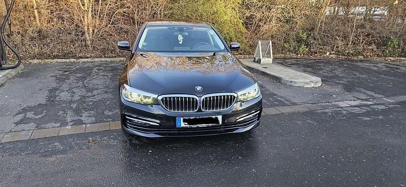 Gebraucht 2019 BMW 520 Limousine | 26.600 € (Fairer Preis) - Bild 1/4