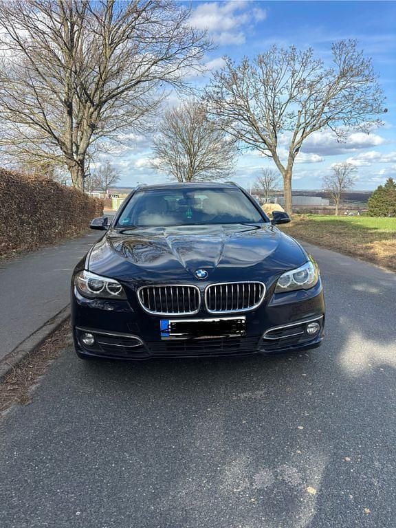 Gebraucht BMW 520 Performance 184 PS (135 kW) 2013 Blau Kombi