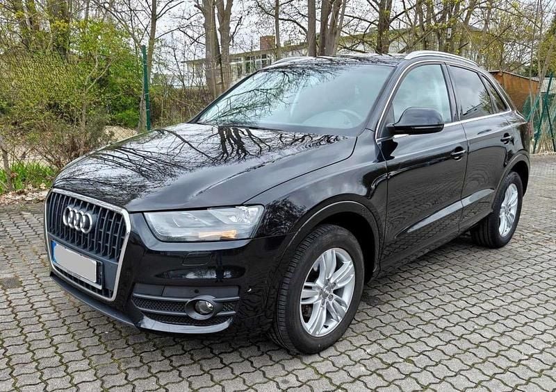 Gebraucht Audi Q3 Comfort 140 PS (102 kW) 2013 Phantomschwarz perleffekt SUV