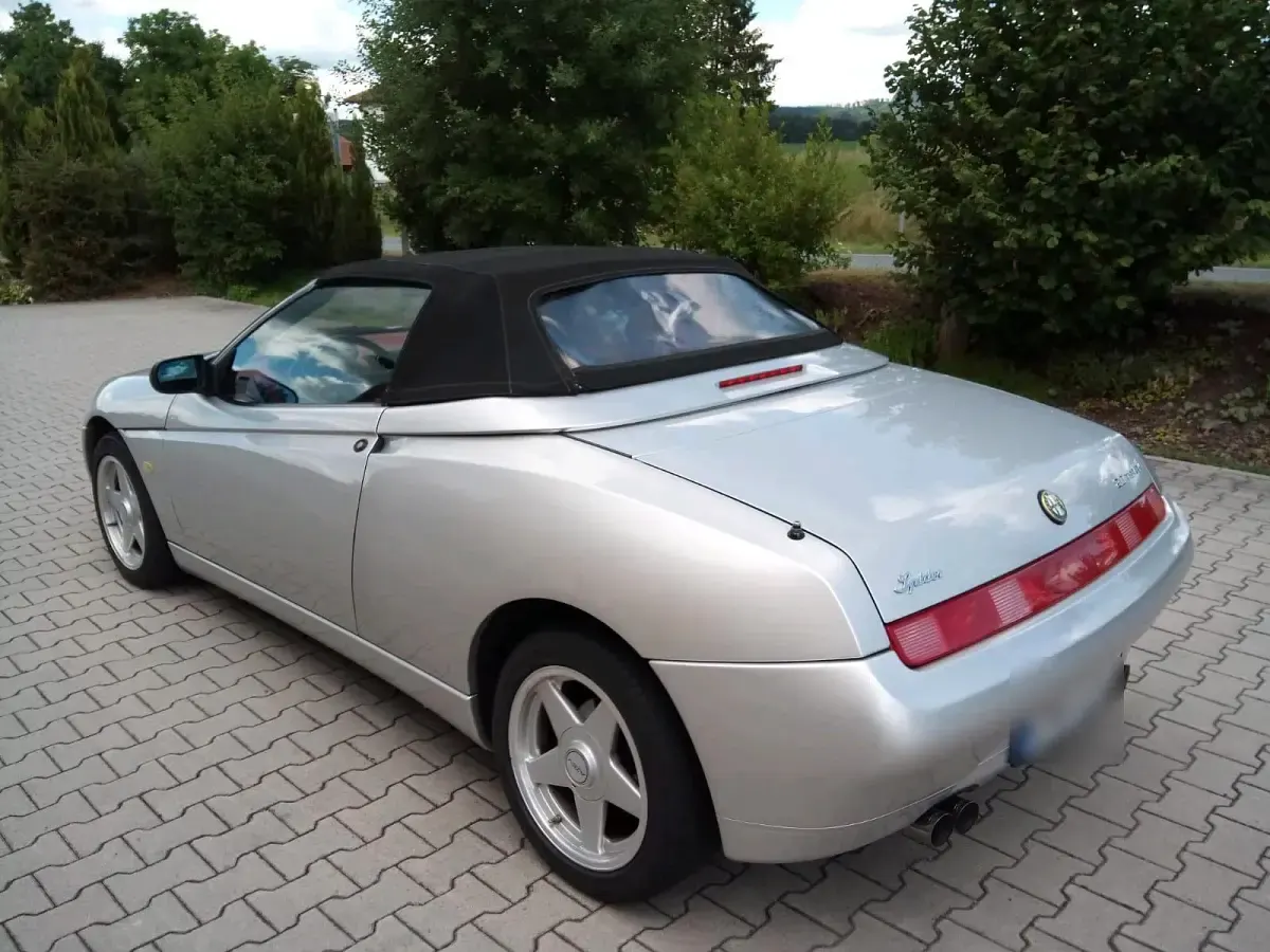 Gebraucht Alfa Romeo Spider 155 PS (114 kW) 2000 Silber Cabrio