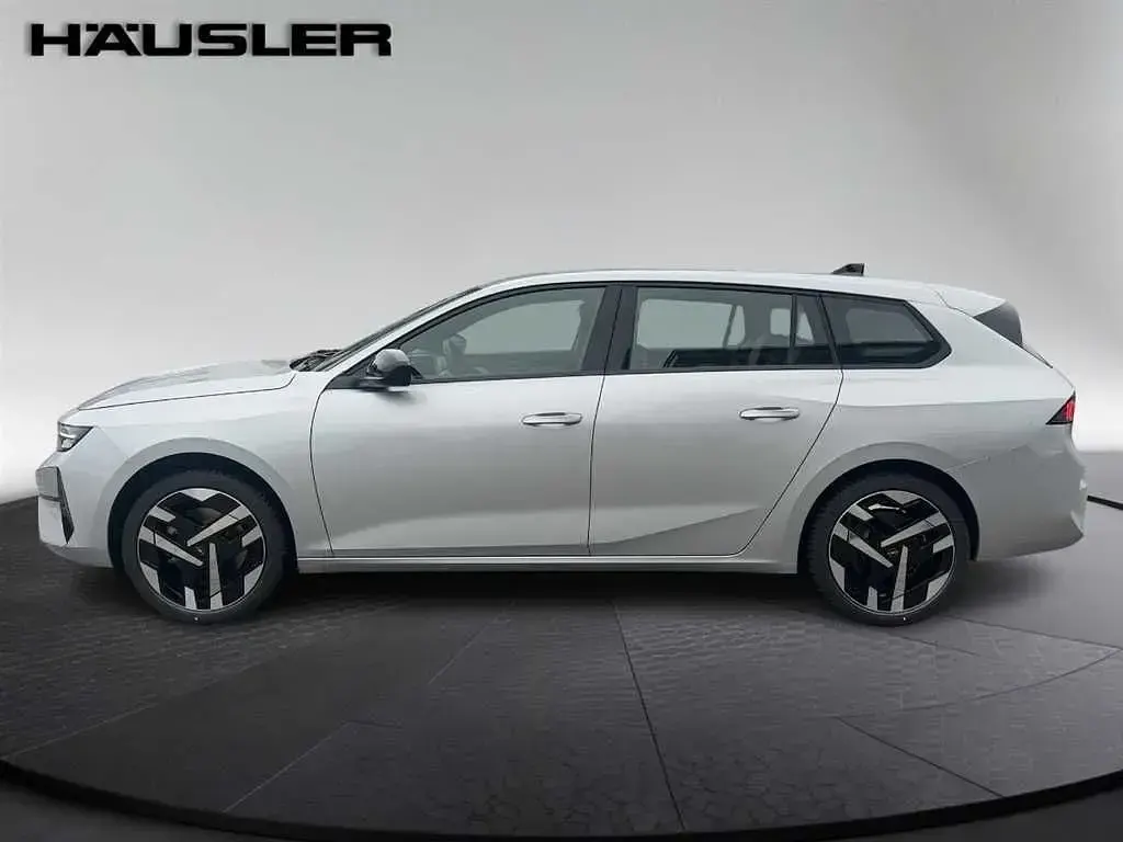 Neu Opel Astra Edition 114 kW (156 PS) 2026 Silber Kombi