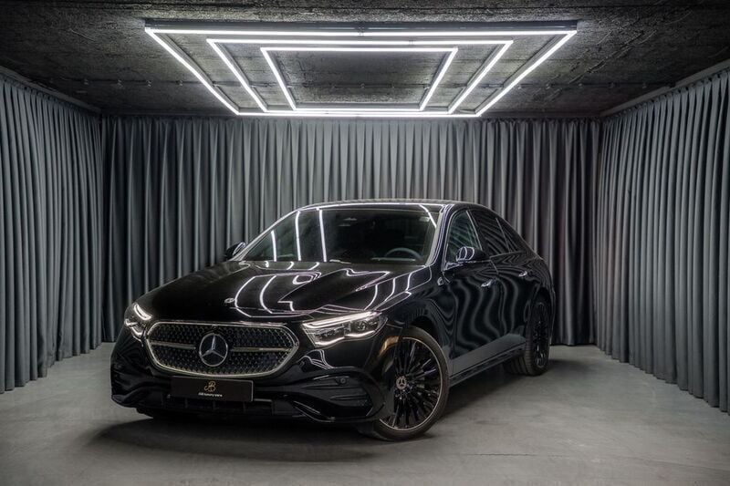 Neu Mercedes E220 Premium Plus 197 PS (144 kW) 2025 040 schwarz Limousine