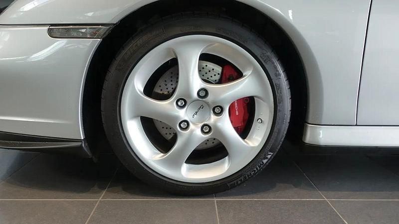 Gebraucht Porsche 996 420 PS (308 kW) 2000 Silber Coupé